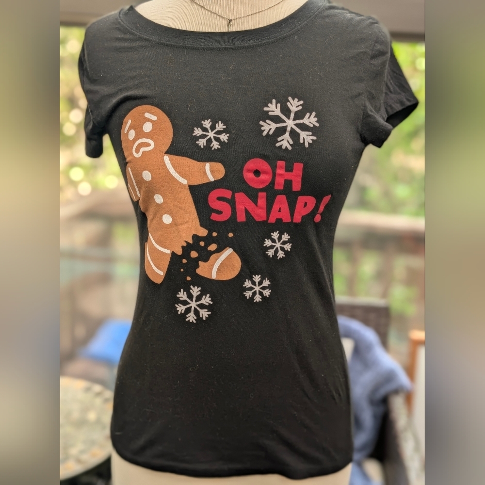 'OH Snap' Gingerbread Tee